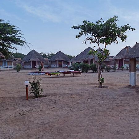 Bherandiāla Kutir Craft Village Resort מראה חיצוני תמונה