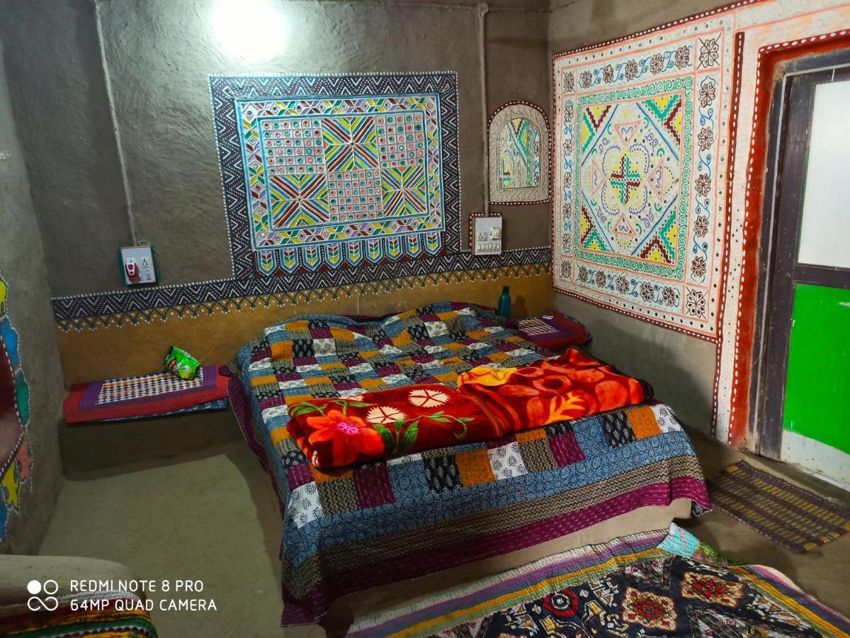Bherandiāla Kutir Craft Village Resort מראה חיצוני תמונה
