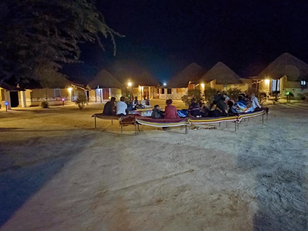 Bherandiāla Kutir Craft Village Resort מראה חיצוני תמונה