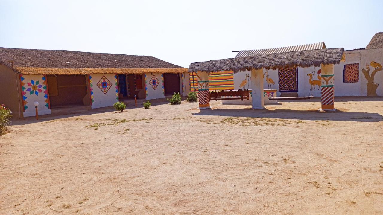 Bherandiāla Kutir Craft Village Resort מראה חיצוני תמונה