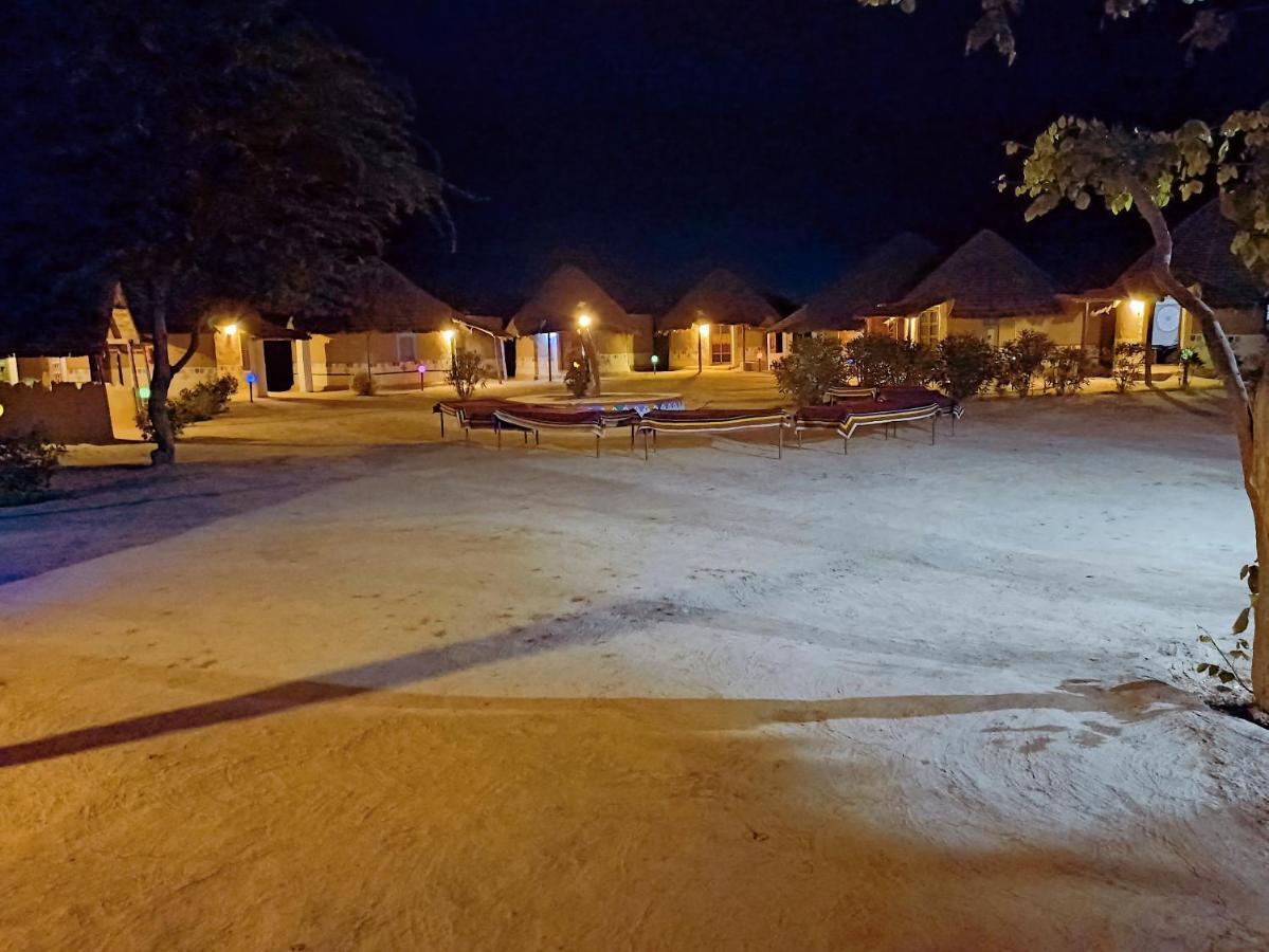 Bherandiāla Kutir Craft Village Resort מראה חיצוני תמונה