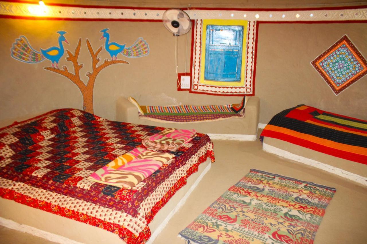 Bherandiāla Kutir Craft Village Resort מראה חיצוני תמונה